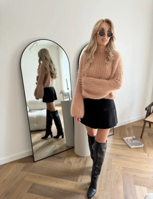 brzoskwiniowy sweter 3